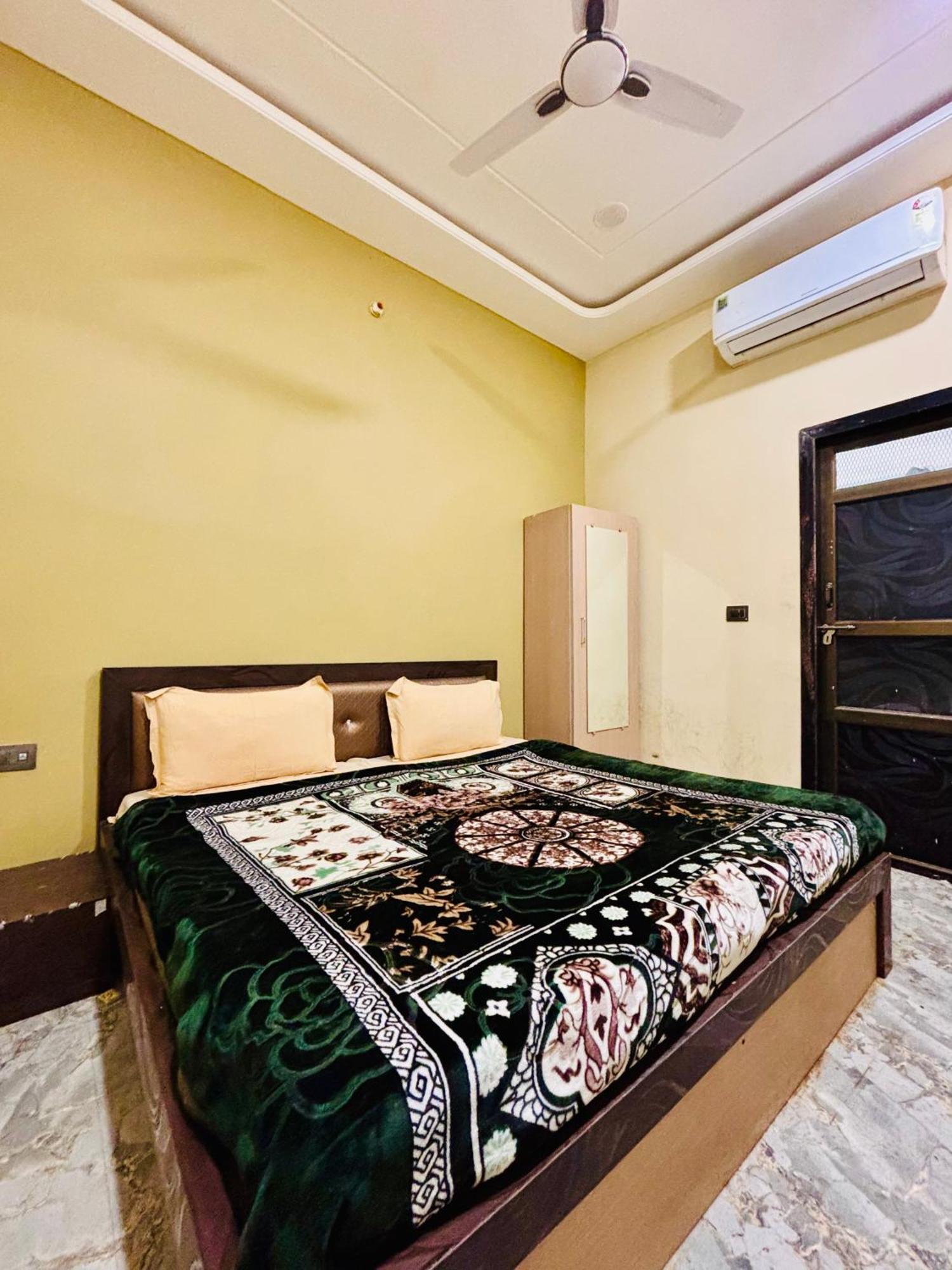 Shree Shyam Hotel Toran Dawar Khatu Exterior photo